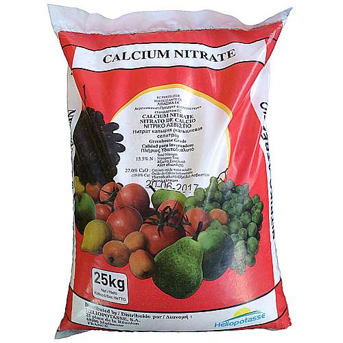 Кальциевая селитра маточный раствор для рассады. Кальциевая селитра - 25кг. Calcium Nitrate удобрение. Кальциевая селитра для рассады. Кальциевая селитра для томатов.